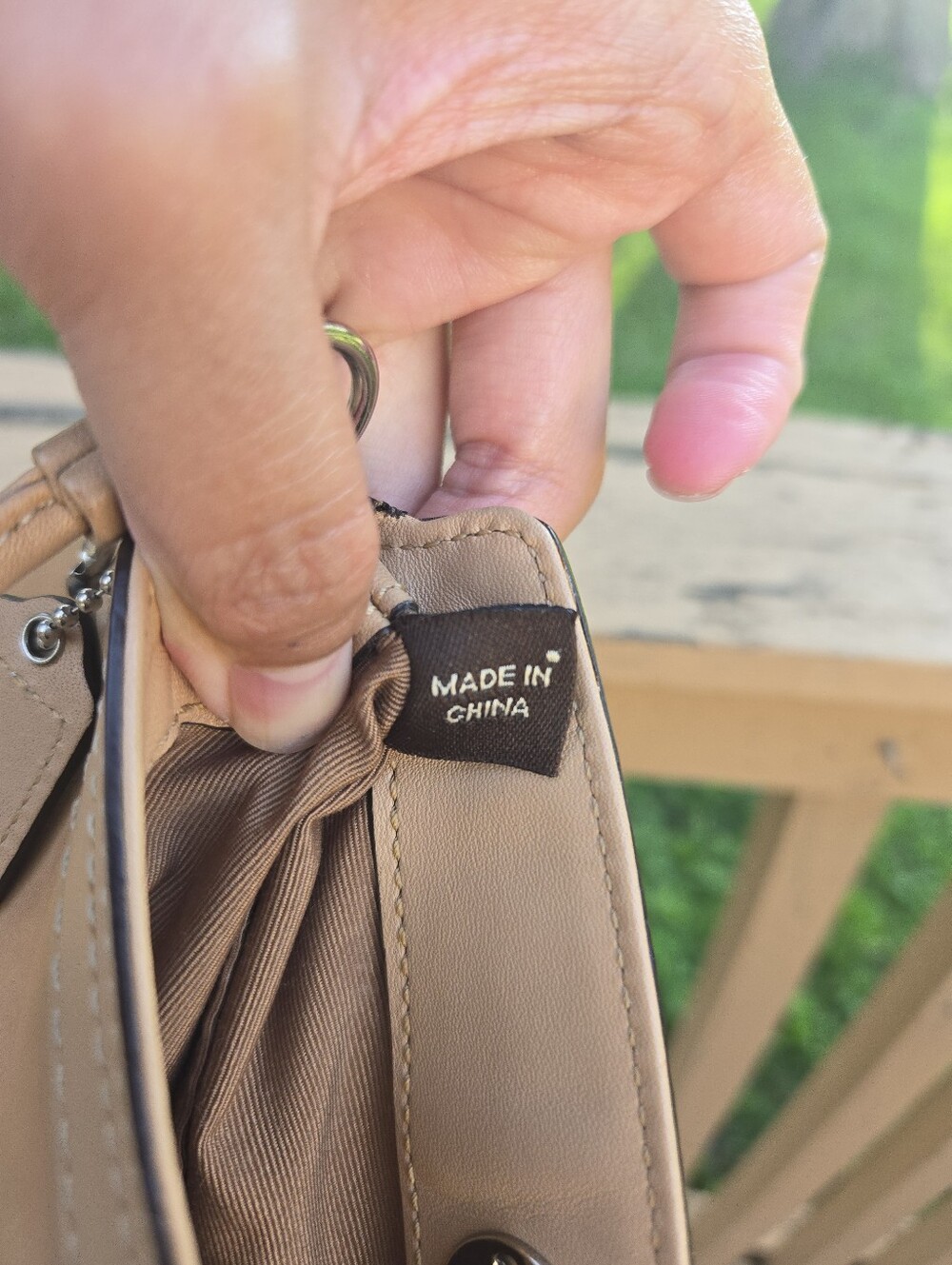 Coach Y2K Mini Turnlock Purse Tan Leather - Picture 4 of 4